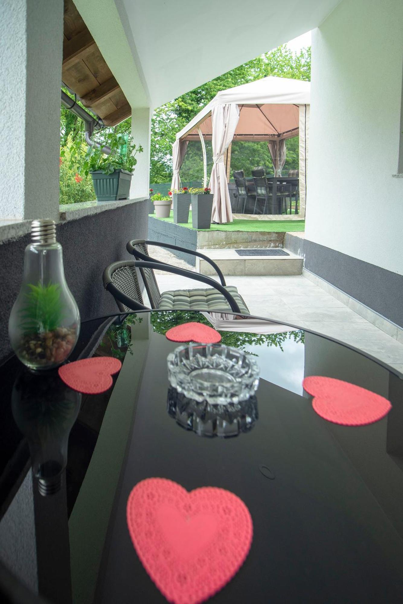 Apartman Rita 슬루니 외부 사진